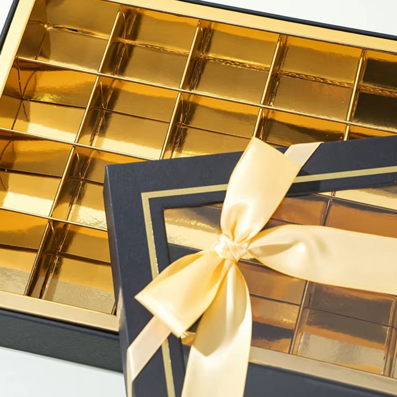 Caja de Embalaje de Cartón para Chocolates con Ventana Transparente y Lazo de Cinta