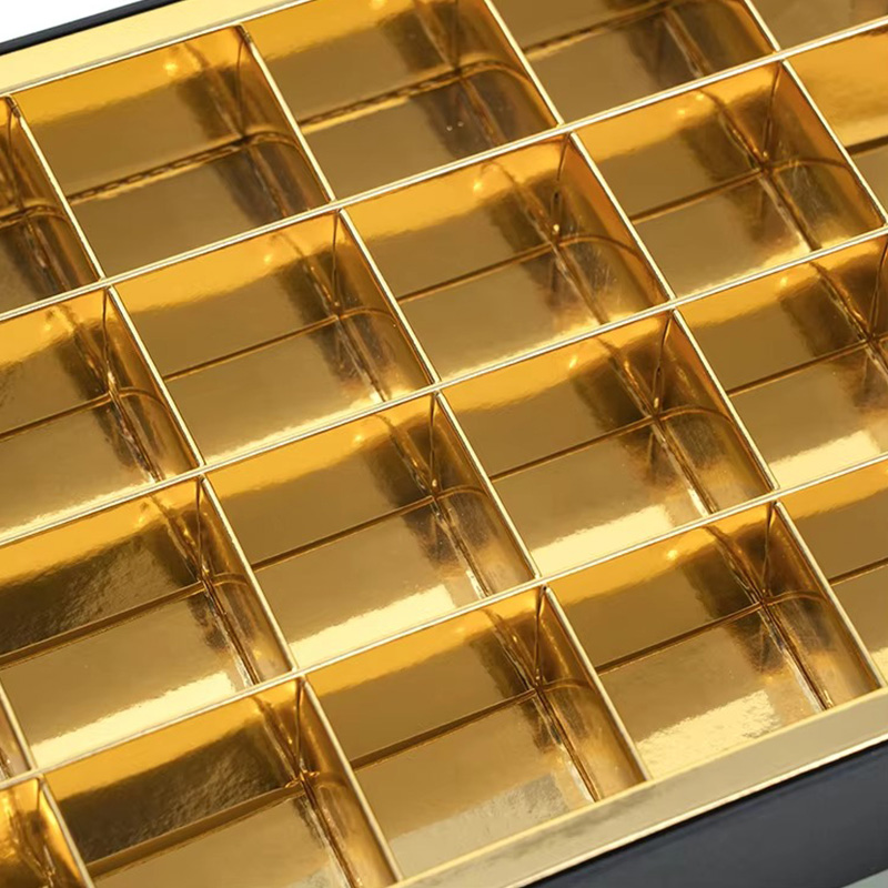 Caja de Embalaje de Cartón para Chocolates con Ventana Transparente y Lazo de Cinta