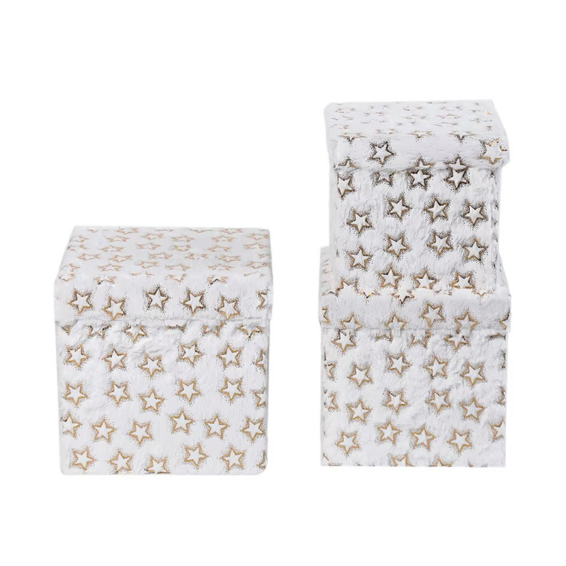 Cajas de Regalo Navideñas de Cartón Forradas con Tela de Felpa y Tapa con Copos de Nieve y Estrellas