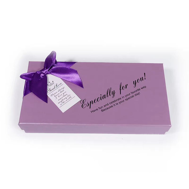 Caja de Regalo Rígida para Chocolates de San Valentín con Gofrado de Lujo
