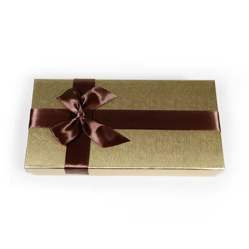 Caja de Regalo Rígida para Chocolates de San Valentín con Gofrado de Lujo